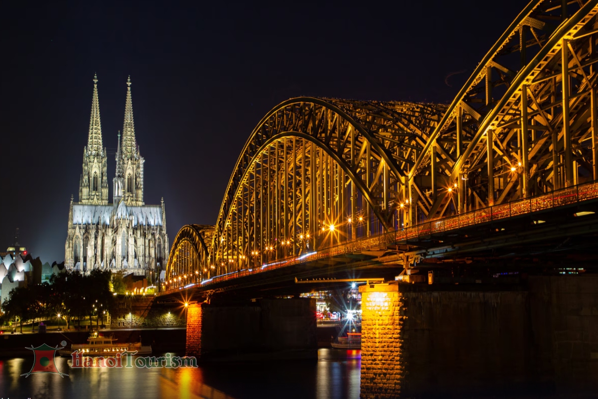 Cầu Hohenzollern – Cologne - Đức