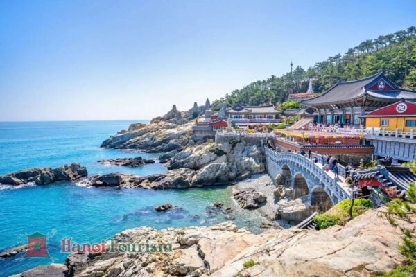 Ngôi chùa cổ bên bờ biển Busan - Busan - Hàn Quốc